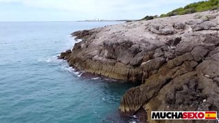 I wanna have Sex on the Beach! Latina Yasmin da Ferro & Bryan da Ferro for MuchaSexo